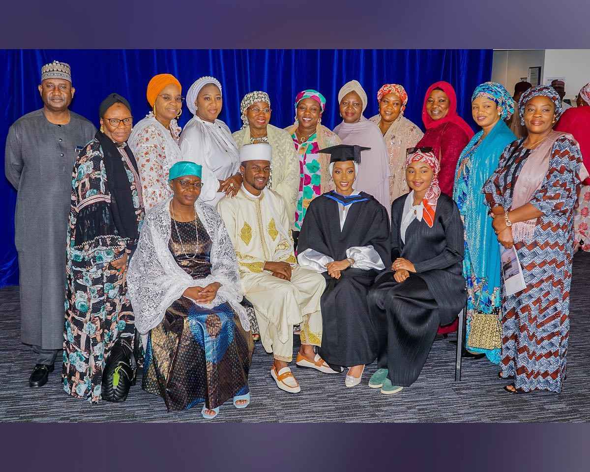 Yusuf-Buharis-Wife-Zahra-Bags-First-Class-in-Architectural-Science-From-a-UK-University-tsbnews.com6-1