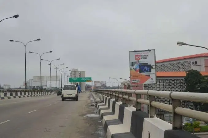 Lagos shuts Marine Bridge for 41 days