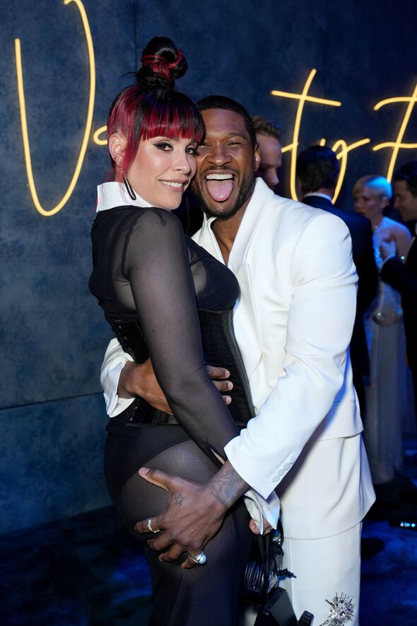 Usher ties the knot with longtime girlfriend Jennifer Goicoechea in Las Vegas