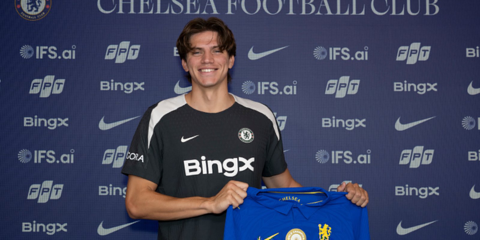 Chelsea Unveil New Signing Marco Palestra