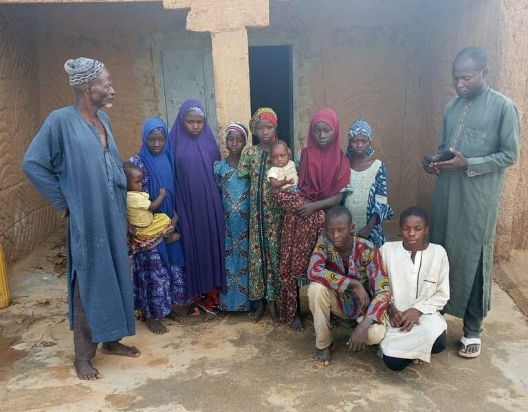 Nigerian troops rescue 10 kidnapped victims in Katsina State