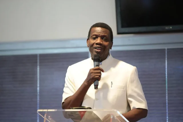 Pastor Enoch Adeboye welcomes Nigerians repatriated from South Africa