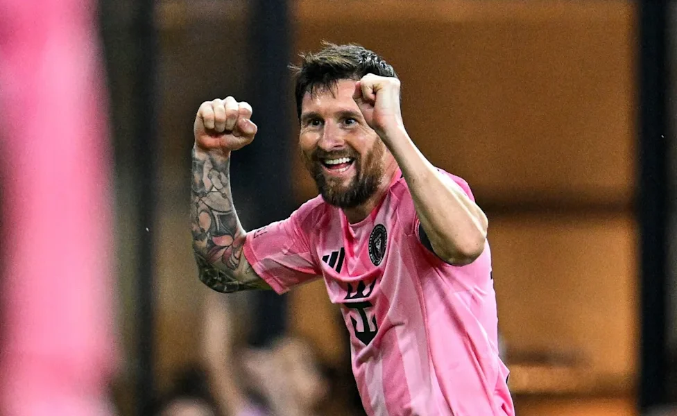 Lionel Messi reaches 930 career goals for club and country